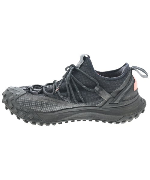 NIKE ACG รองเท้าผ้าใบ