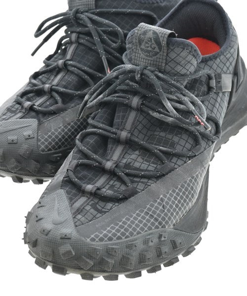 NIKE ACG รองเท้าผ้าใบ