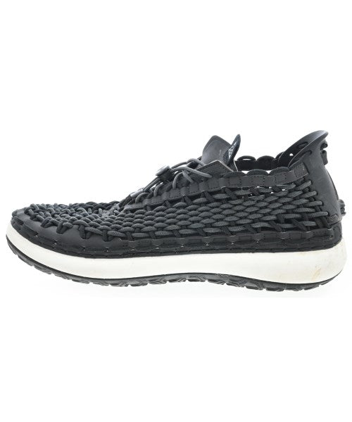 NIKE ACG รองเท้าผ้าใบ