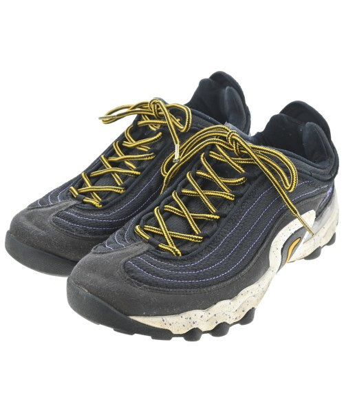 NIKE ACG รองเท้าผ้าใบ