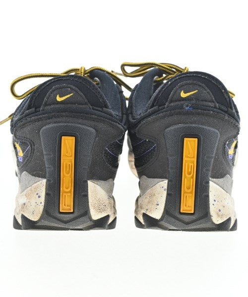 NIKE ACG รองเท้าผ้าใบ