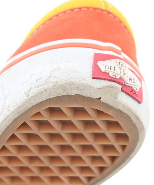VANS รองเท้าผ้าใบ