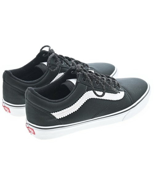 VANS รองเท้าผ้าใบ