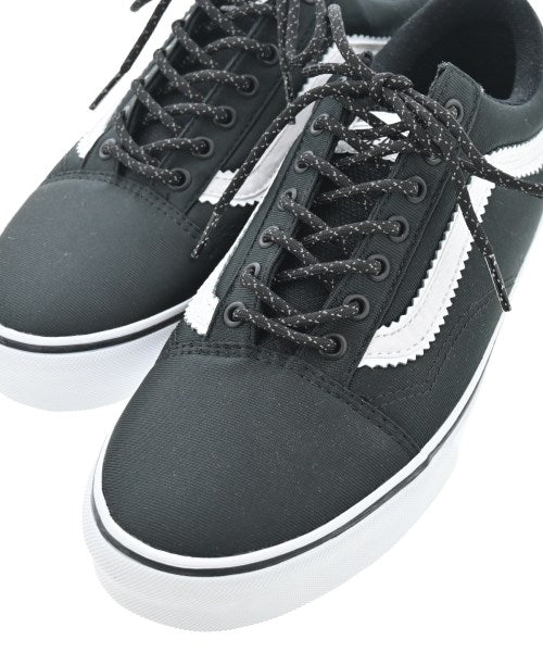 VANS รองเท้าผ้าใบ