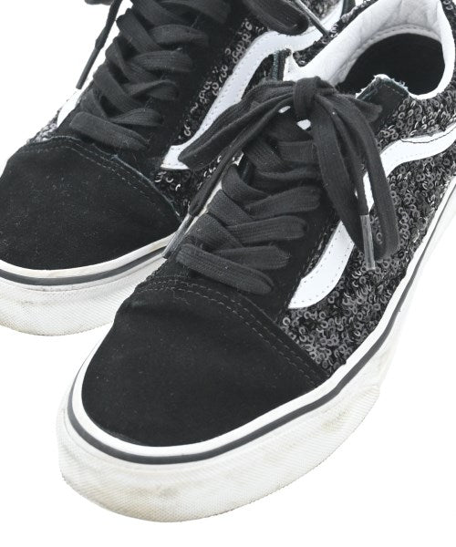 VANS รองเท้าผ้าใบ