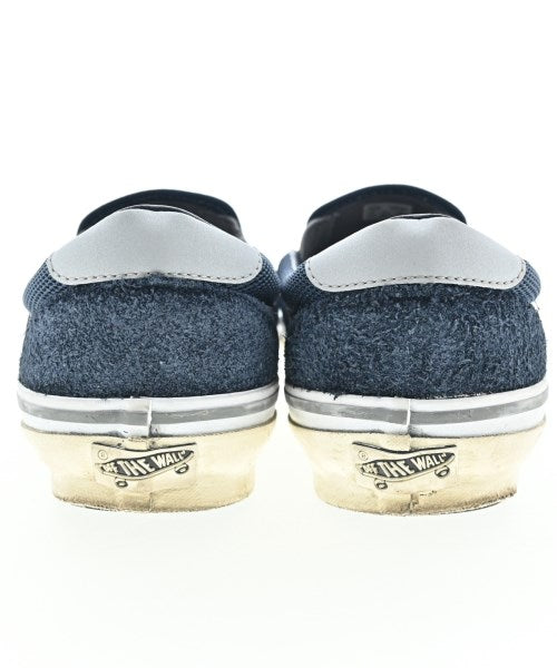 VANS รองเท้าผ้าใบ