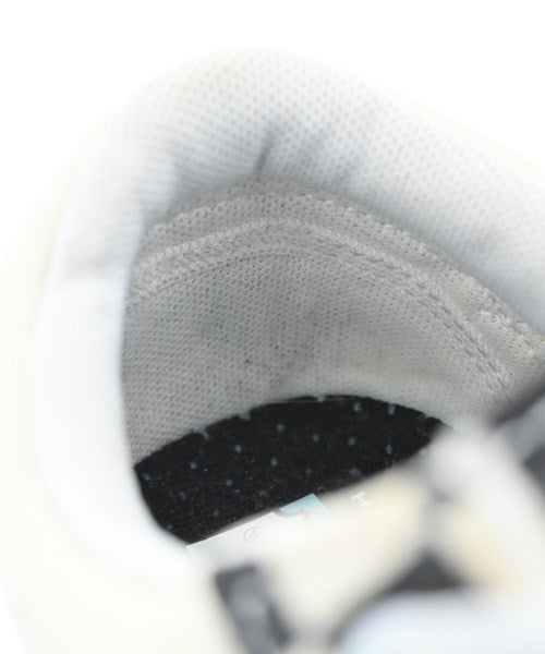 VANS รองเท้าผ้าใบ