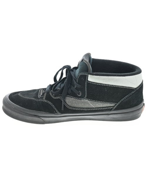 VANS รองเท้าผ้าใบ