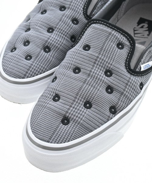 VANS รองเท้าผ้าใบ