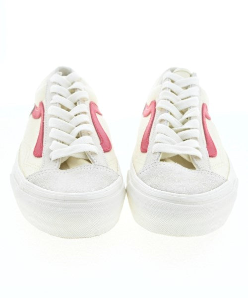 VANS รองเท้าผ้าใบ