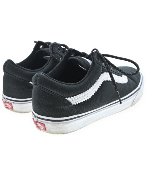 VANS รองเท้าผ้าใบ