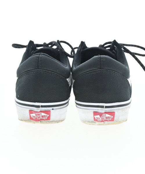 VANS รองเท้าผ้าใบ