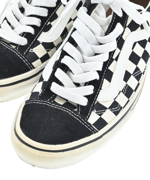 VANS รองเท้าผ้าใบ