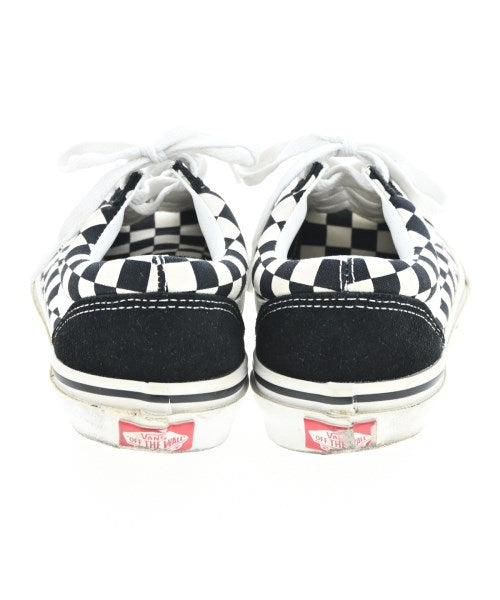 VANS รองเท้าผ้าใบ