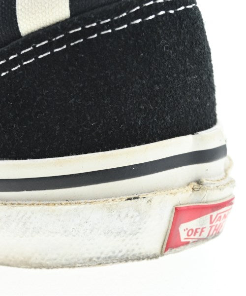 VANS รองเท้าผ้าใบ