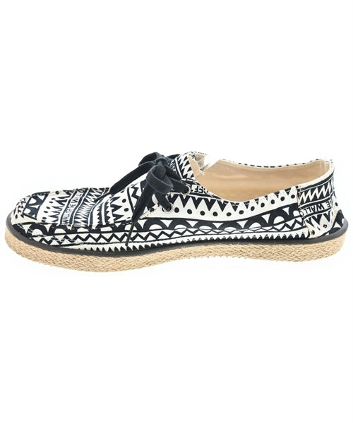 VANS รองเท้า อื่น