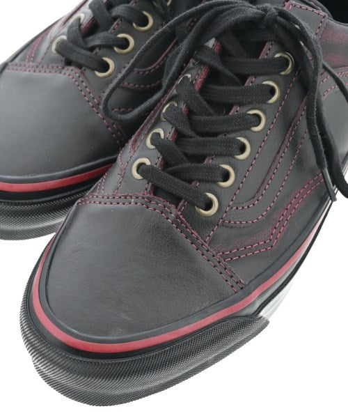 VANS รองเท้าผ้าใบ