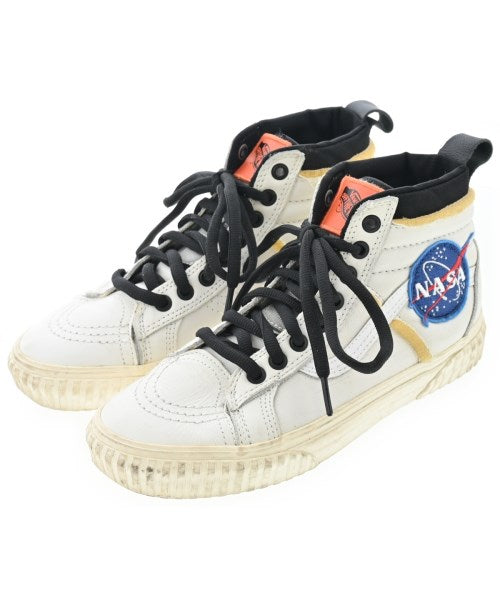 VANS รองเท้าผ้าใบ