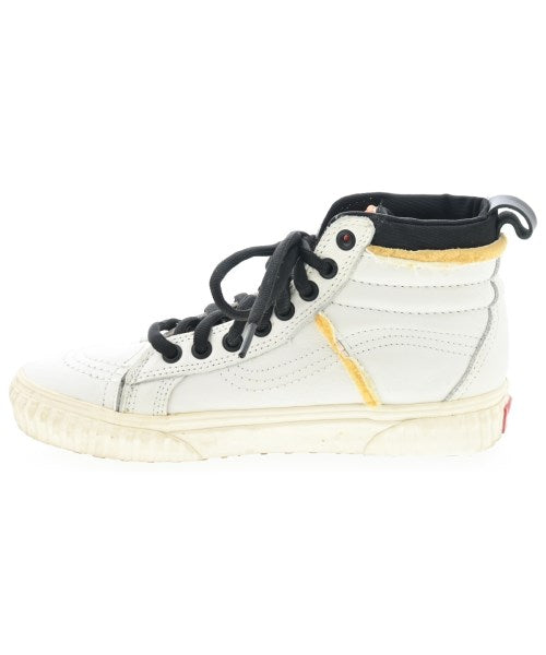 VANS รองเท้าผ้าใบ