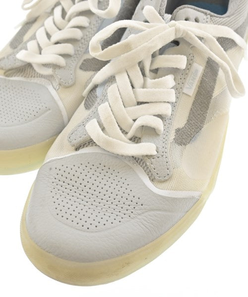 VANS รองเท้าผ้าใบ