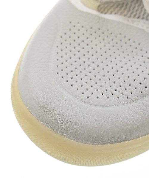 VANS รองเท้าผ้าใบ