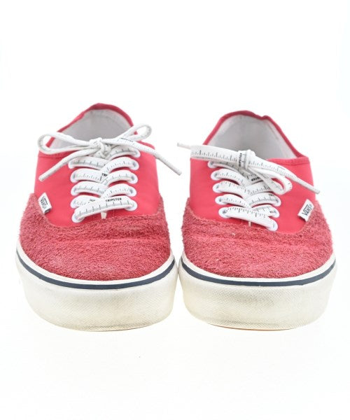 TRIPSTER รองเท้าผ้าใบ