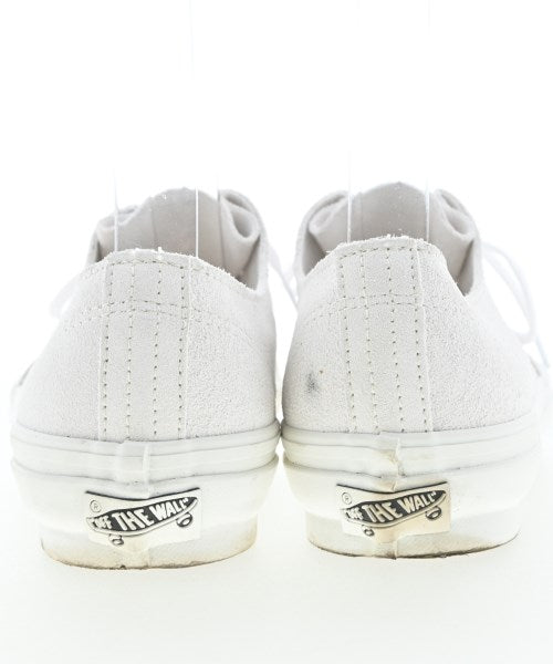 VANS รองเท้าผ้าใบ