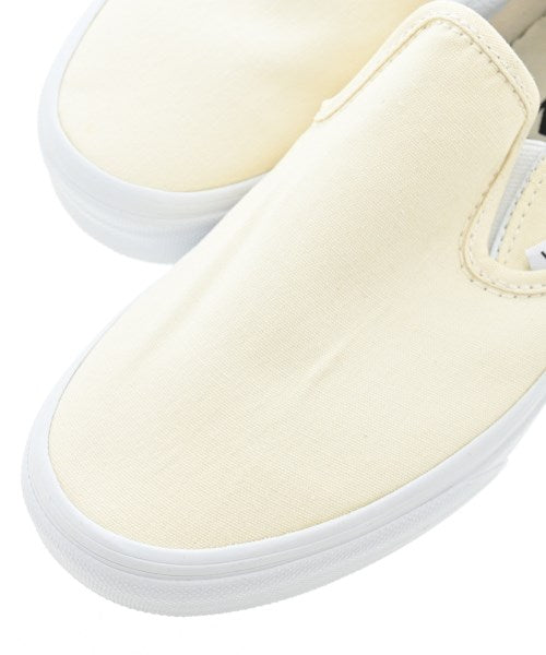 VANS รองเท้าผ้าใบ