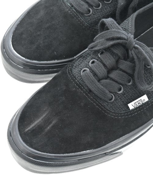 VANS รองเท้าผ้าใบ