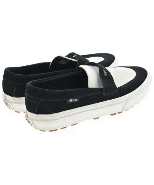 VANS รองเท้าผ้าใบ