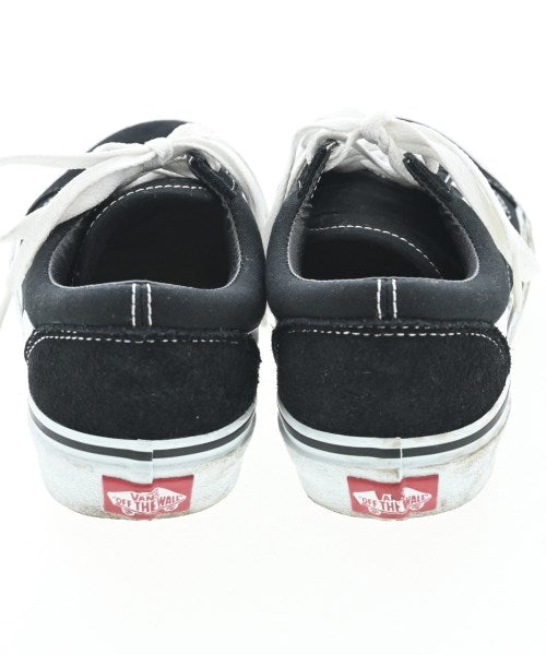 VANS รองเท้าผ้าใบ