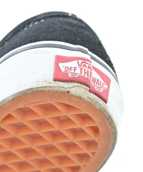 VANS รองเท้าผ้าใบ