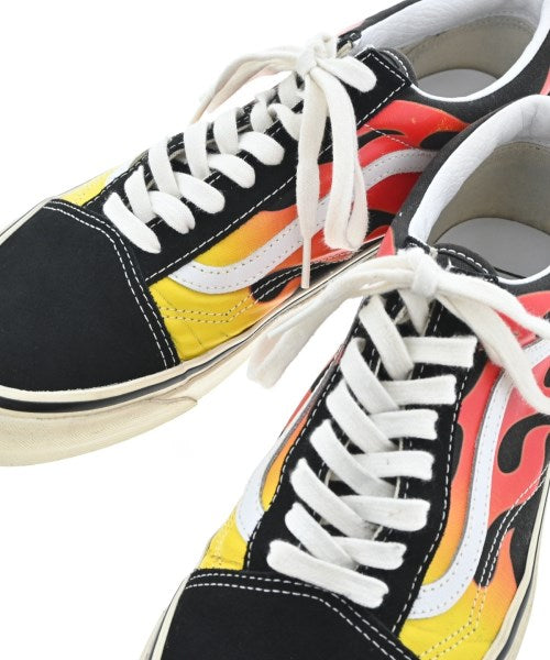 VANS รองเท้าผ้าใบ