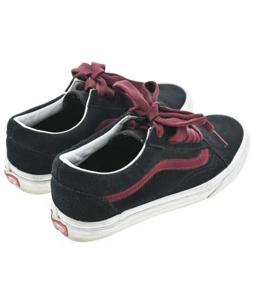 VANS รองเท้าผ้าใบ