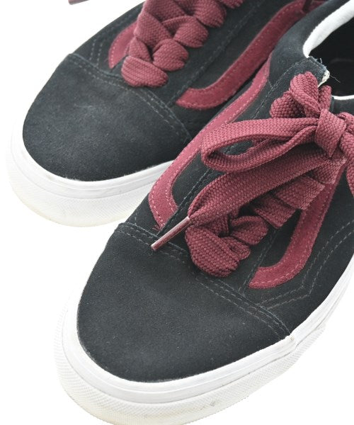 VANS รองเท้าผ้าใบ