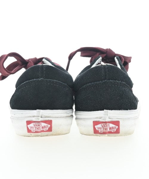 VANS รองเท้าผ้าใบ