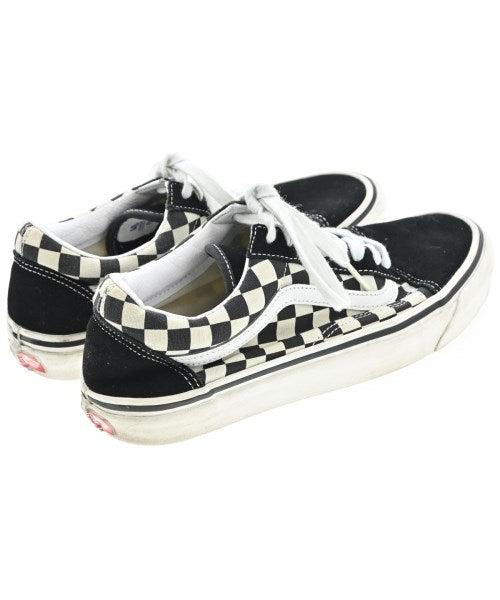 VANS รองเท้าผ้าใบ