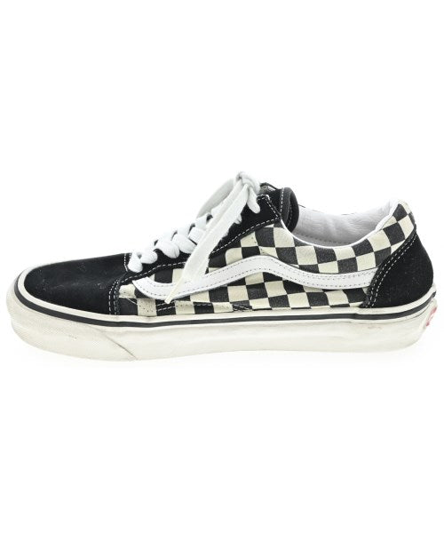 VANS รองเท้าผ้าใบ