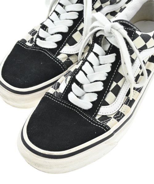 VANS รองเท้าผ้าใบ