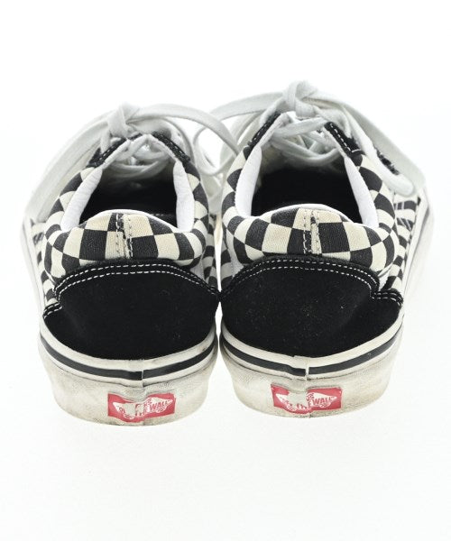 VANS รองเท้าผ้าใบ