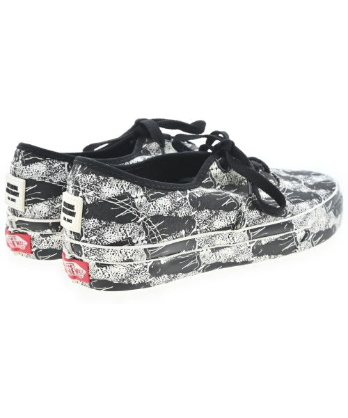 VANS รองเท้าผ้าใบ