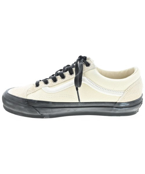VANS รองเท้าผ้าใบ