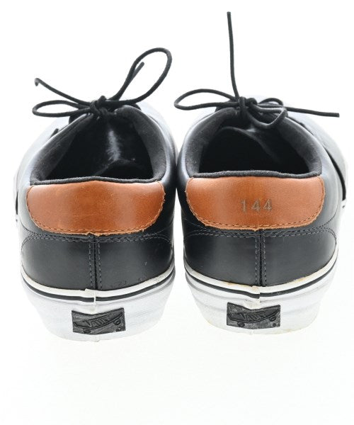 VANS รองเท้าผ้าใบ