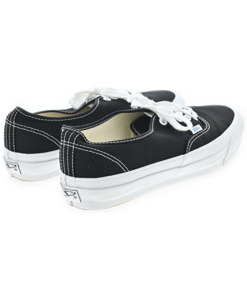 VANS รองเท้าผ้าใบ