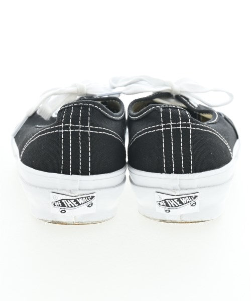 VANS รองเท้าผ้าใบ