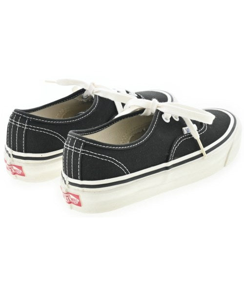VANS รองเท้าผ้าใบ