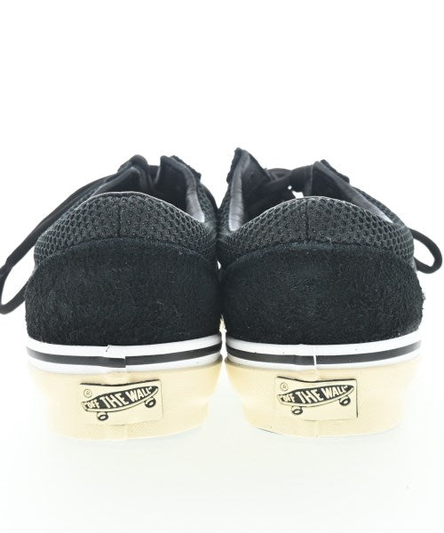 VANS รองเท้าผ้าใบ