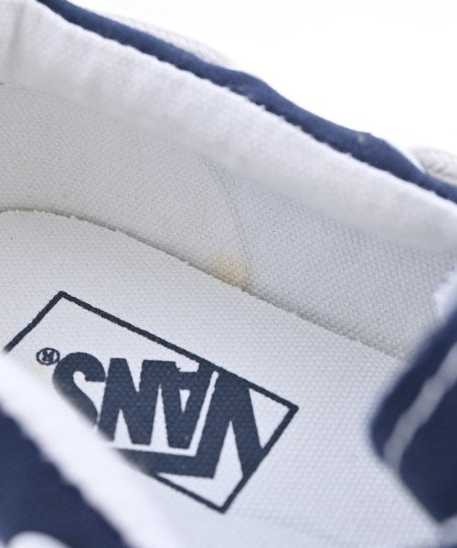 VANS รองเท้าผ้าใบ