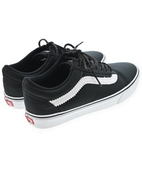 VANS รองเท้าผ้าใบ