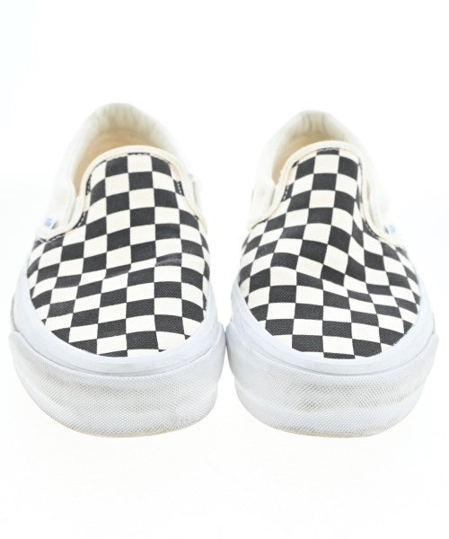 VANS รองเท้าผ้าใบ